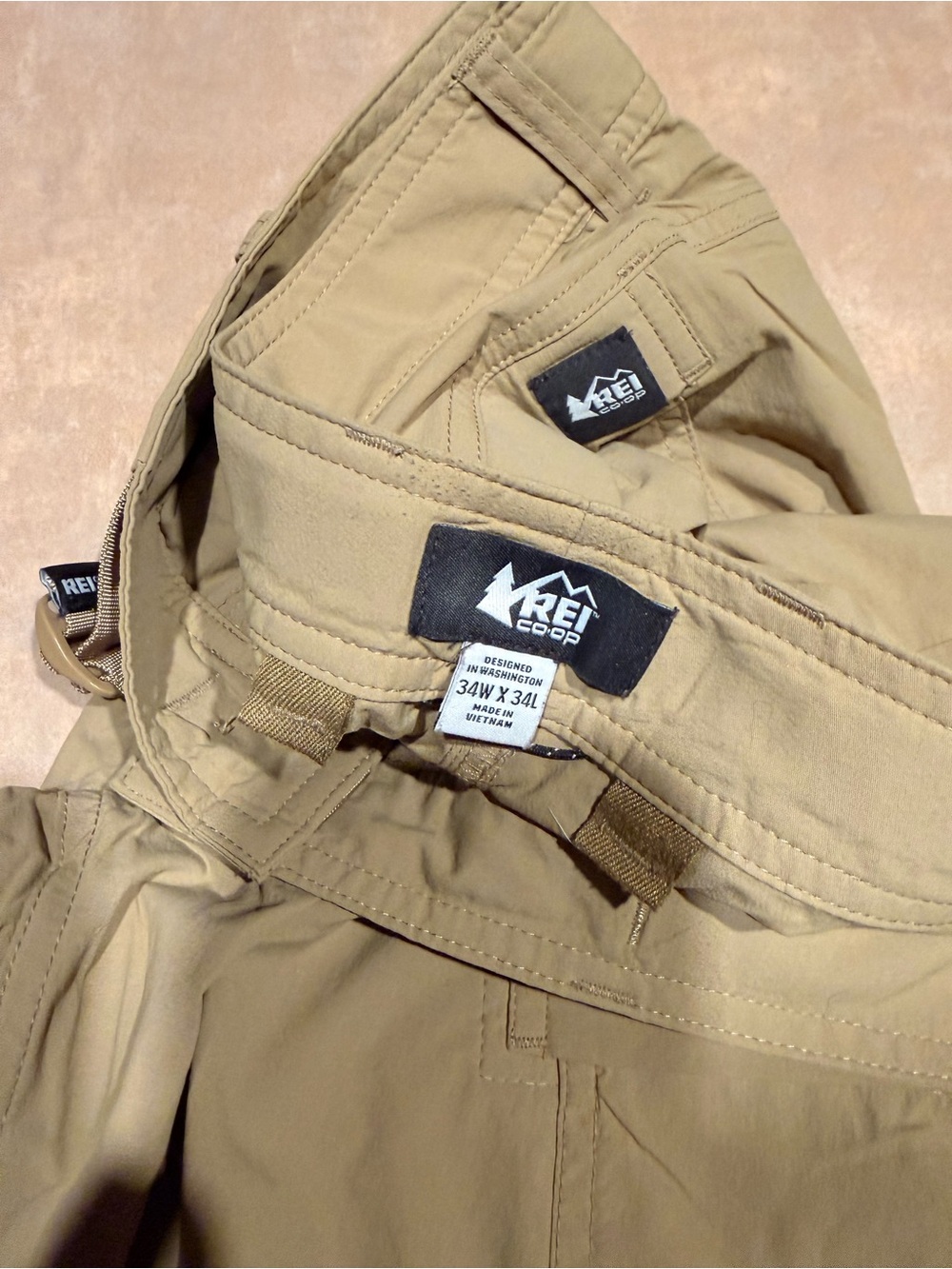 REI Men's Tan Cargo Pants with Side Pockets - Picture 2 of 3